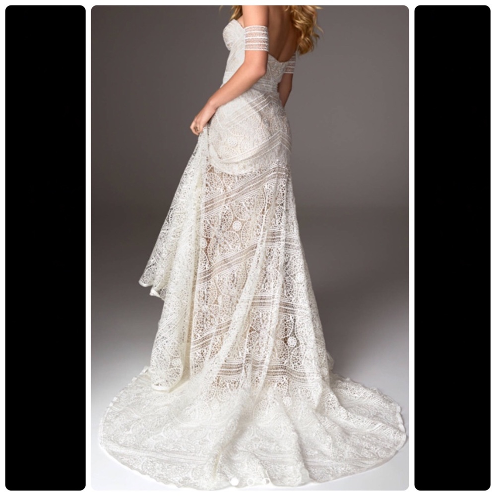 NEW Boho Lace Wedding Dress